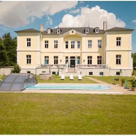 Holiday home Schloss
